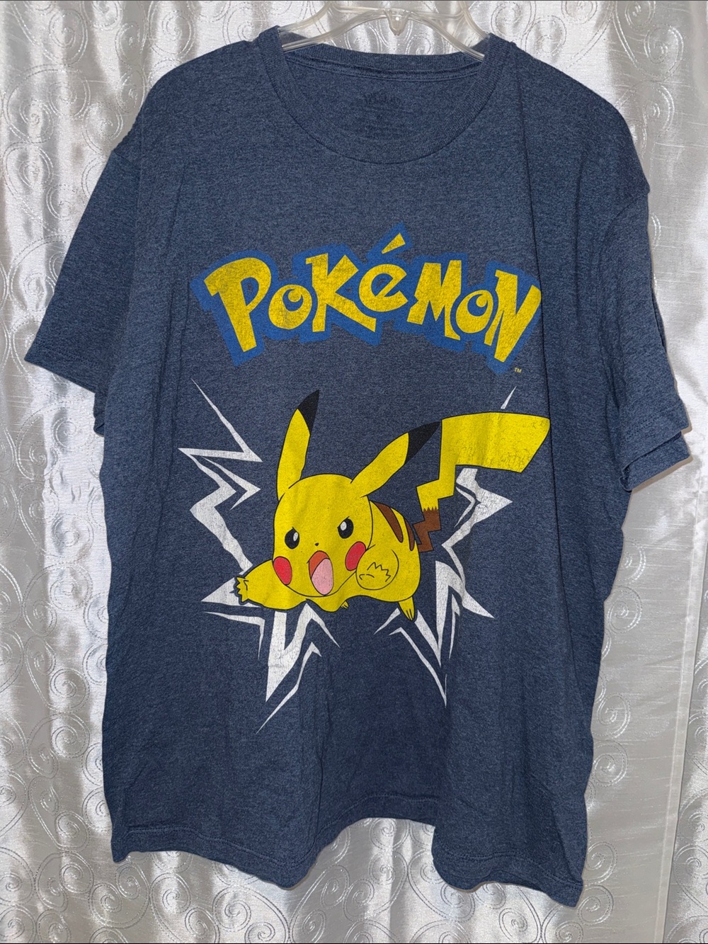 Pokemon Navy Blue Pikachu Graphic Short Sleeve Tee Adult Size Medium 🔥 B3